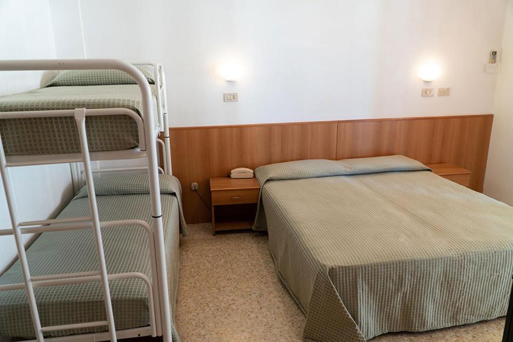Hotel Cinzia Cervia Esterno foto
